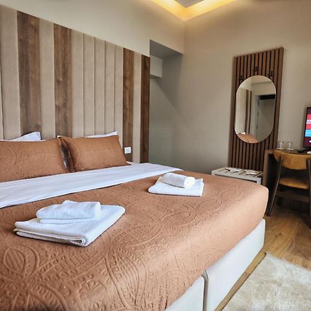 שקודר Vila Casablanca - Boutique Hotel & Restaurant מראה חיצוני תמונה