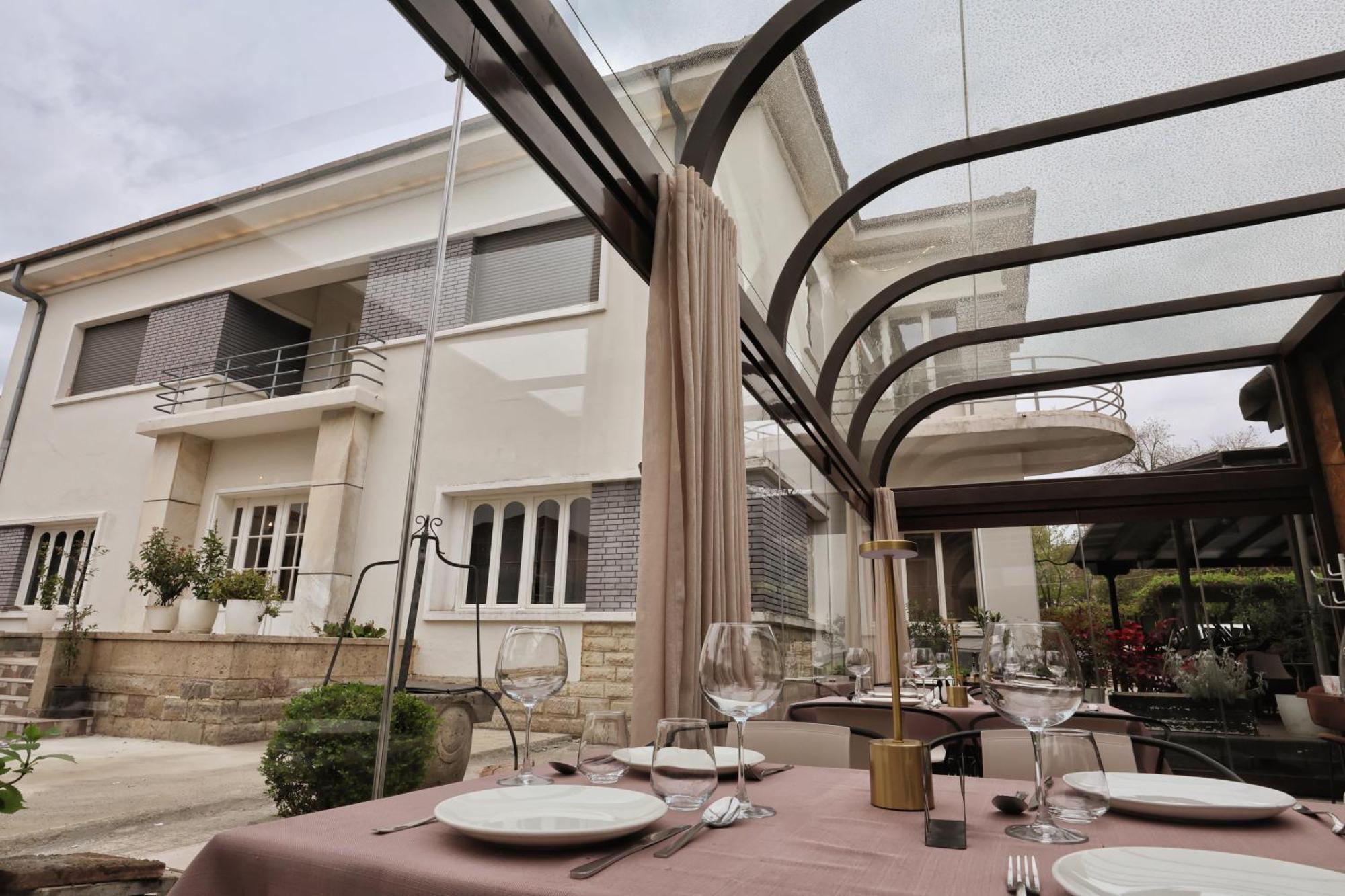 שקודר Vila Casablanca - Boutique Hotel & Restaurant מראה חיצוני תמונה