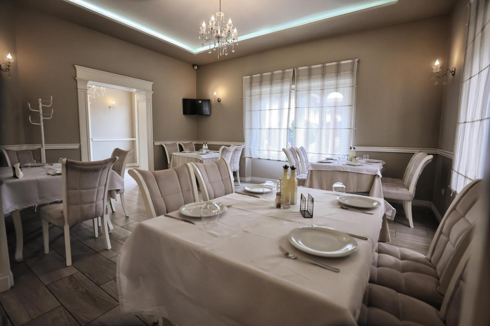 שקודר Vila Casablanca - Boutique Hotel & Restaurant מראה חיצוני תמונה