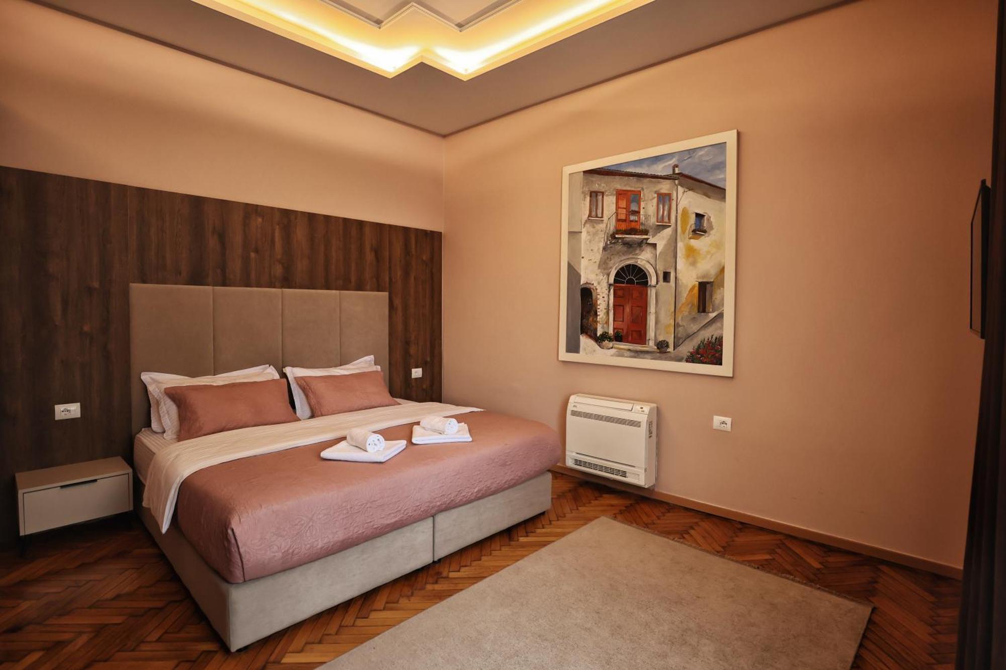 שקודר Vila Casablanca - Boutique Hotel & Restaurant מראה חיצוני תמונה