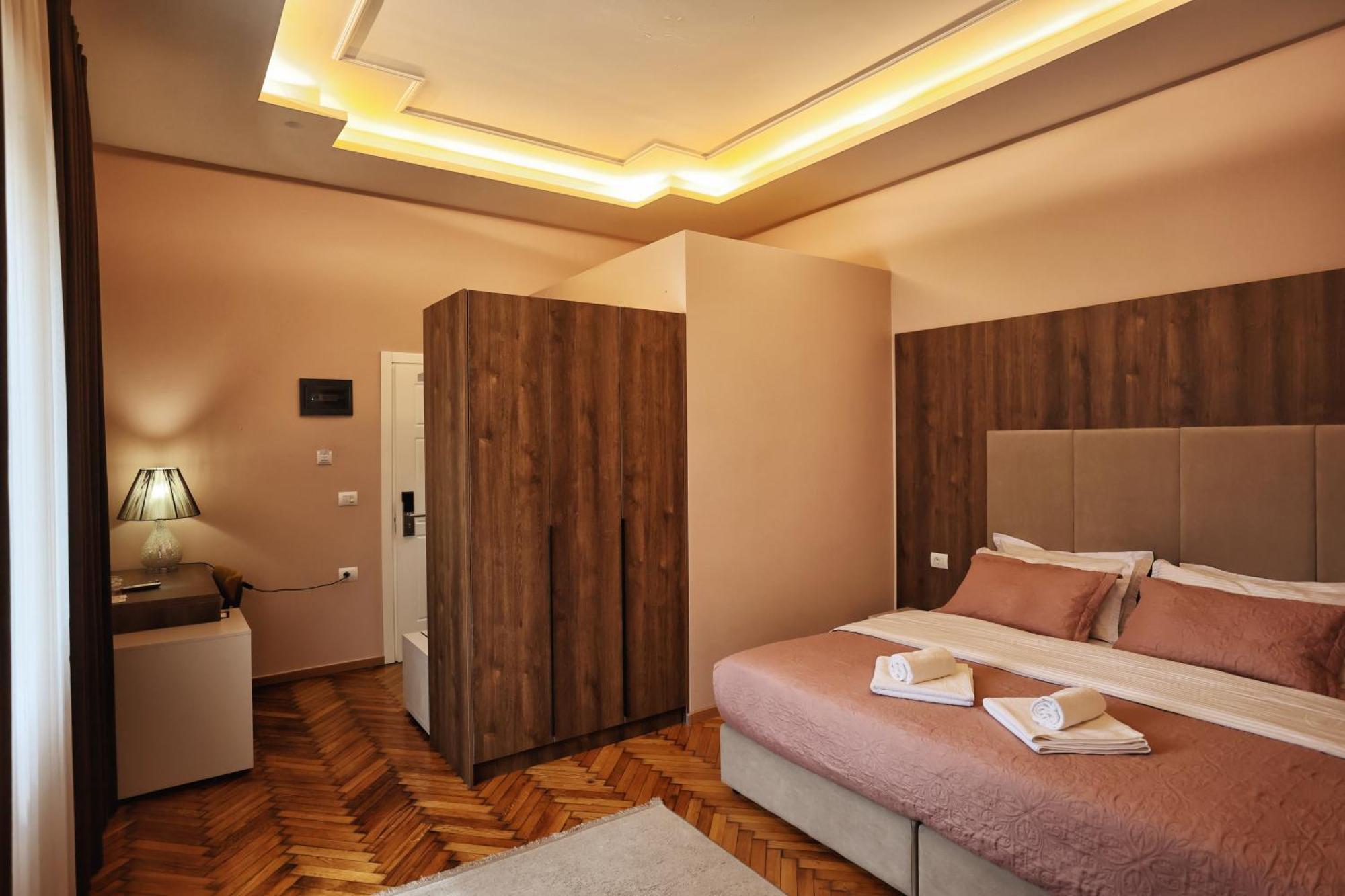 שקודר Vila Casablanca - Boutique Hotel & Restaurant מראה חיצוני תמונה