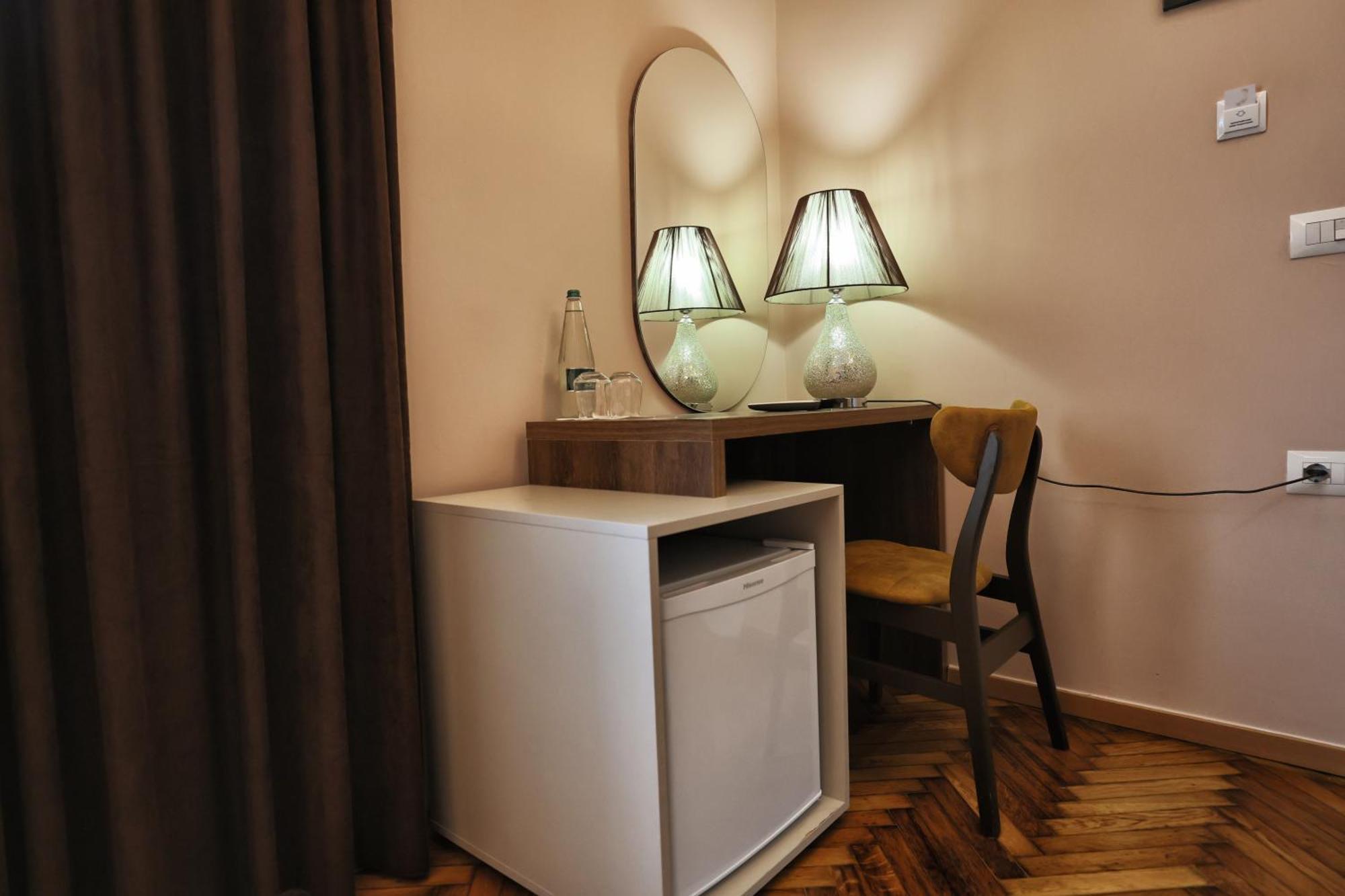 שקודר Vila Casablanca - Boutique Hotel & Restaurant מראה חיצוני תמונה