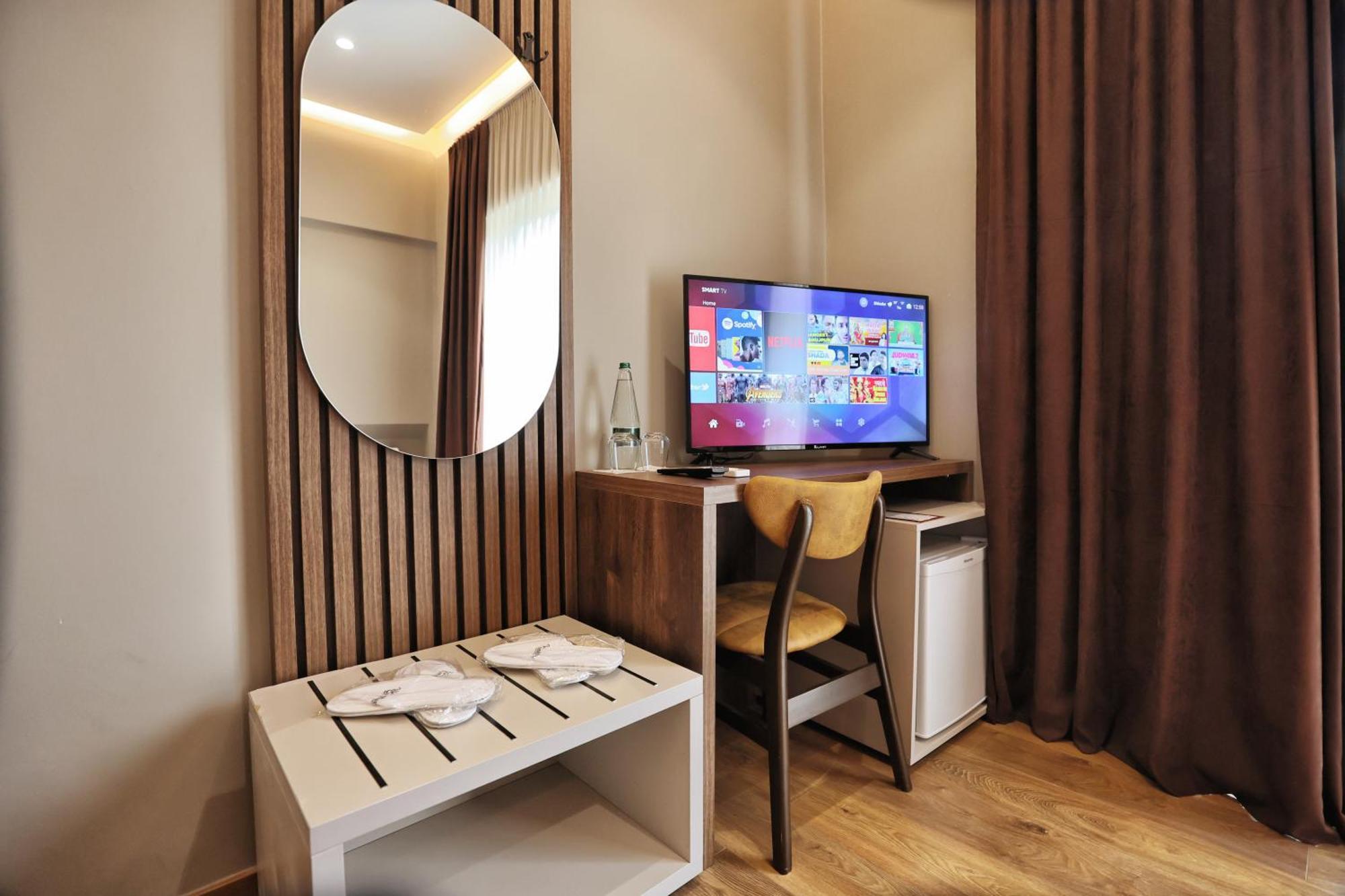 שקודר Vila Casablanca - Boutique Hotel & Restaurant מראה חיצוני תמונה