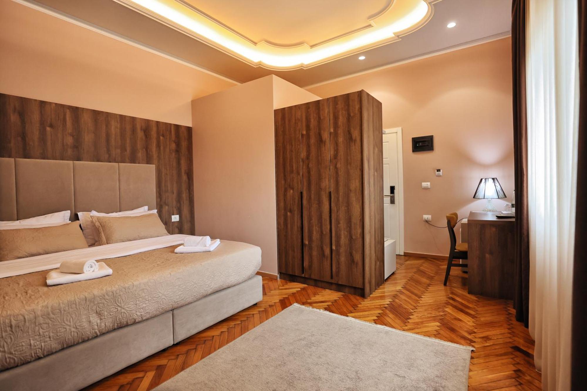שקודר Vila Casablanca - Boutique Hotel & Restaurant מראה חיצוני תמונה